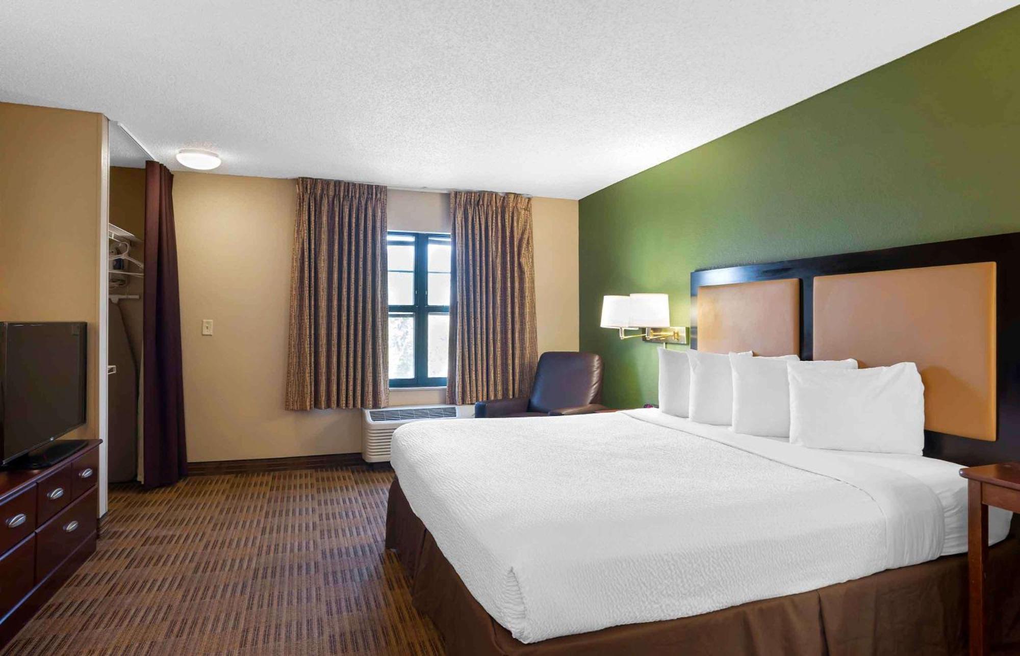 Extended Stay America Suites - Raleigh - Cary - Regency Parkway South Zewnętrze zdjęcie